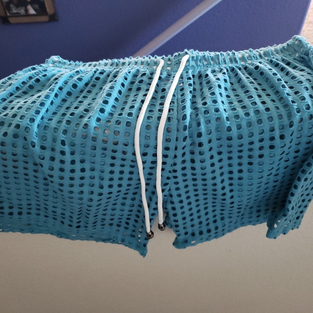Mens mesh/net shorts
